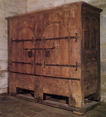 Photographie de l'armoire d'Aubazine